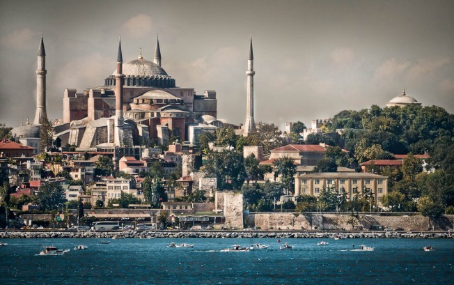 Istanbul, Turkey (photo by http://www.istanbulite.co/)